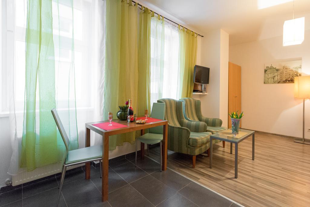 Margareten Long Stay Apartments فيينا الغرفة الصورة